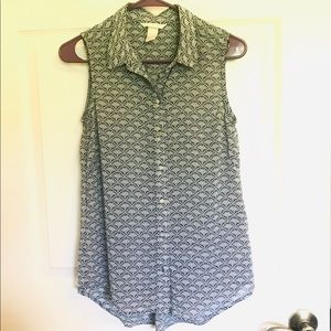 2 for $15, 3 for $20 ⭐️ H&M button down top